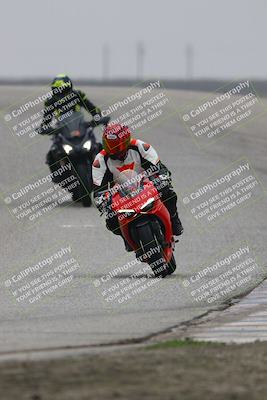 media/Nov-30-2025-TrackDaz (Sun) [[d8b22663df]]/C Group/Session 4 (Outside Grapevine)/